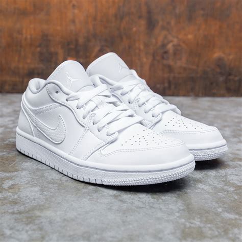 nike jordan 1 damen weiß|jordan 1 low white women's.